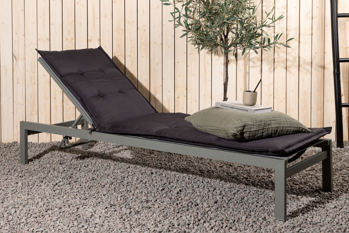 Zonneligstoelen met Kussens – Optimaal Comfort voor Buiten