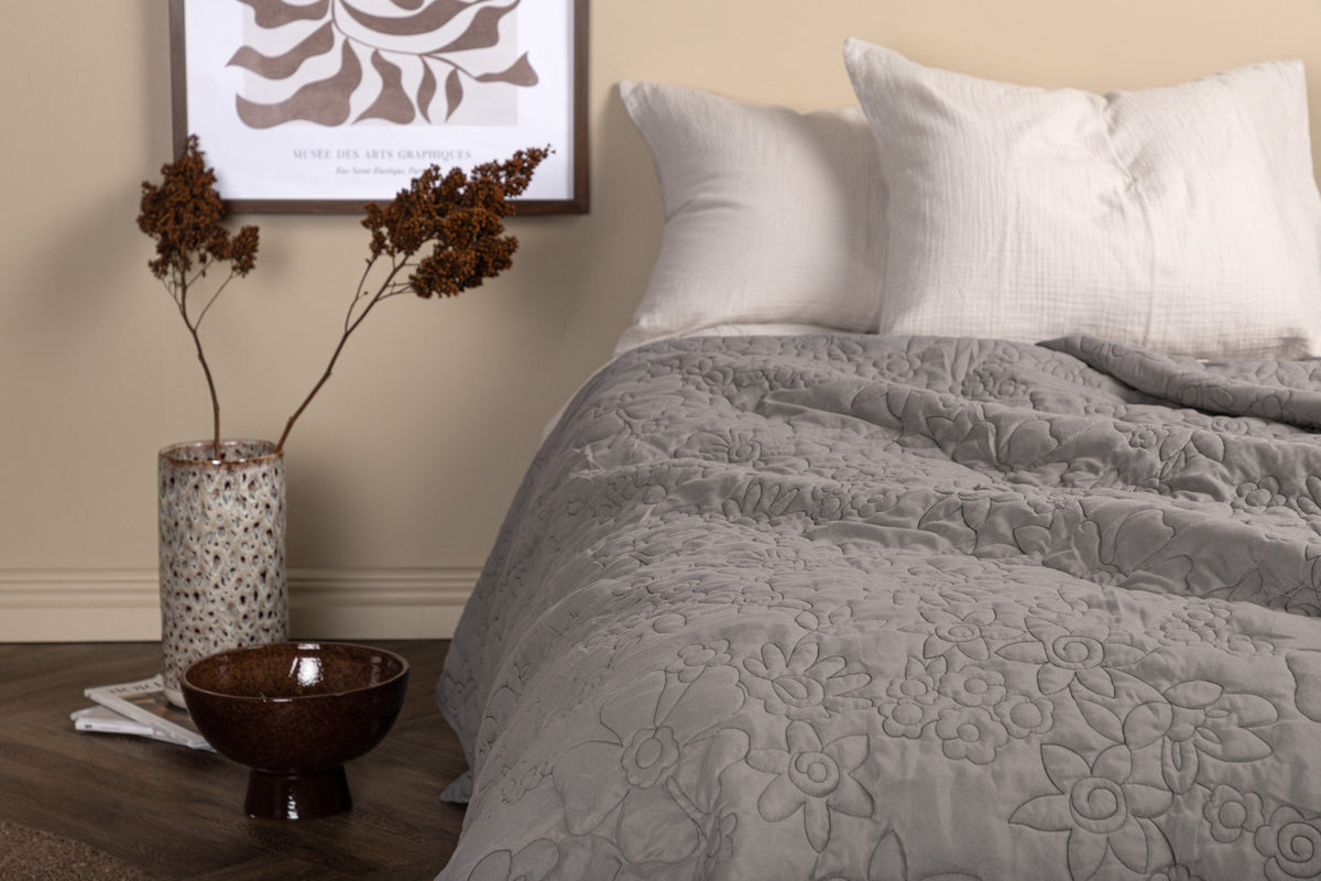 Bedspread 250 x 150 Light Grey