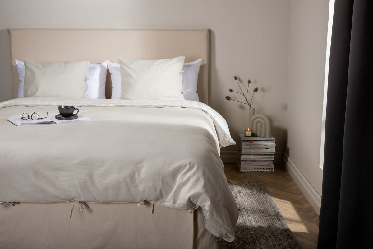 Bed Set 240 x 220 Light Grey