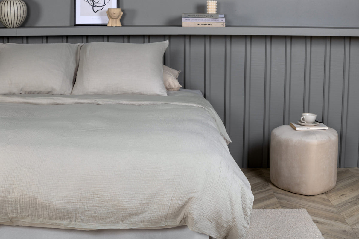 Bed Set 240 x 220 Light Grey