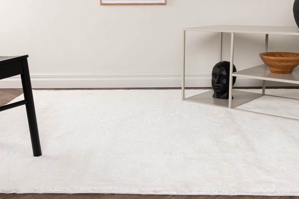 Rectangular Carpet 170 x 240 White
