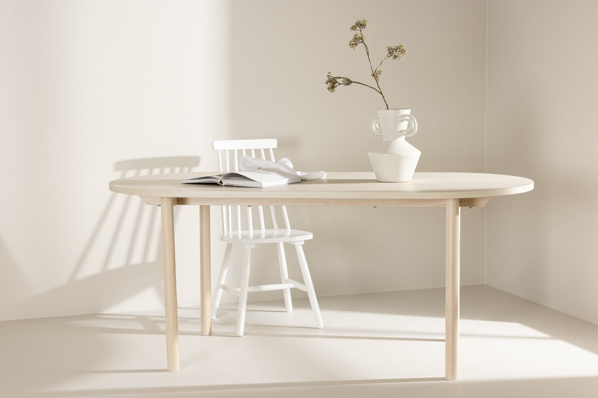 Oval Dining Table 90 x 180 Whitewash