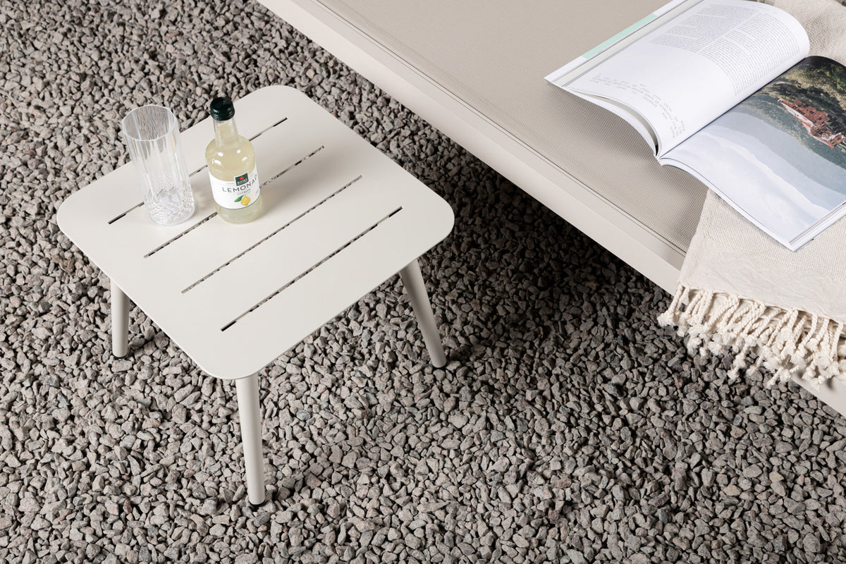 Side Table 40 x 40 Beige