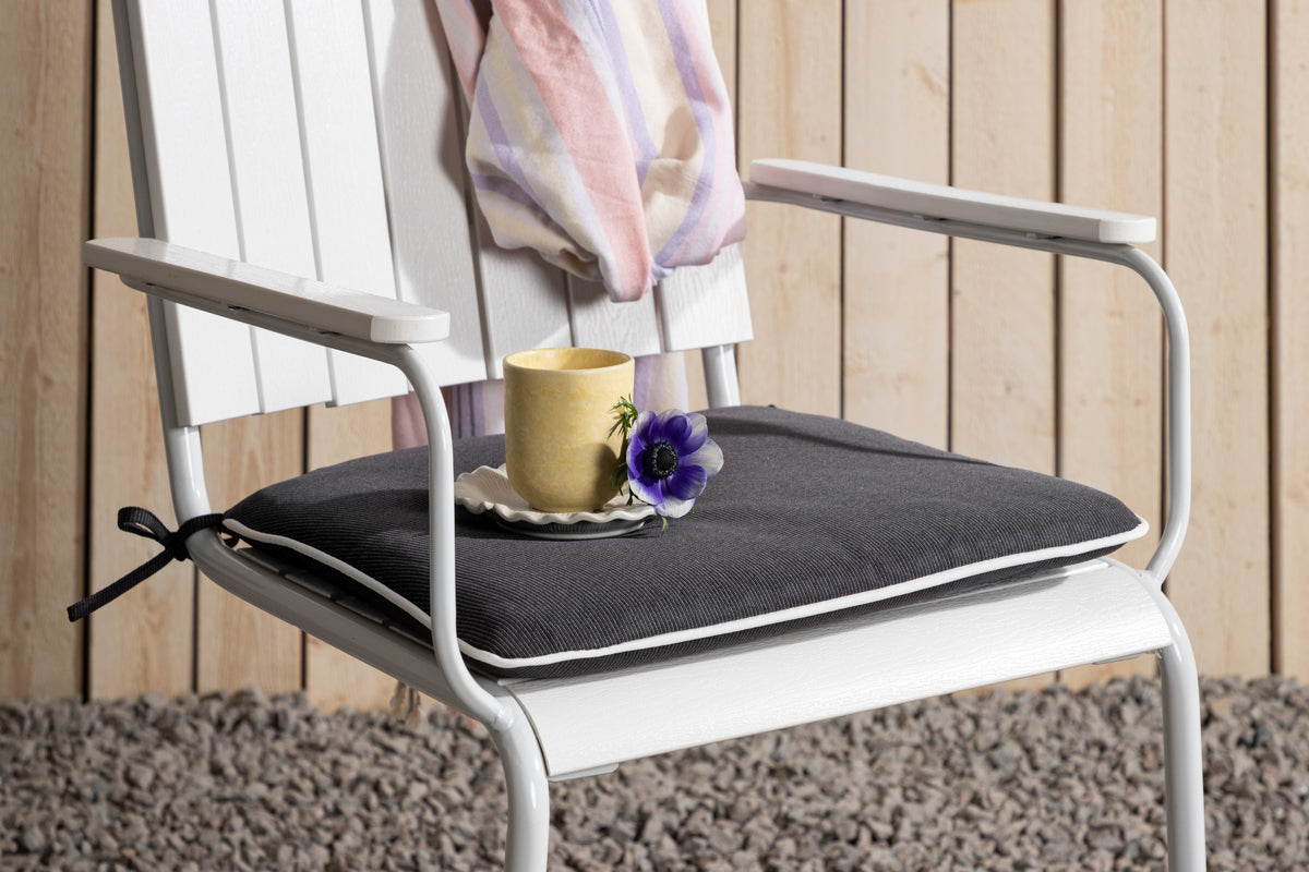 Cushion Chair 39 x 46