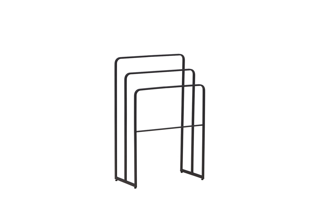 Hanger 54 x 84