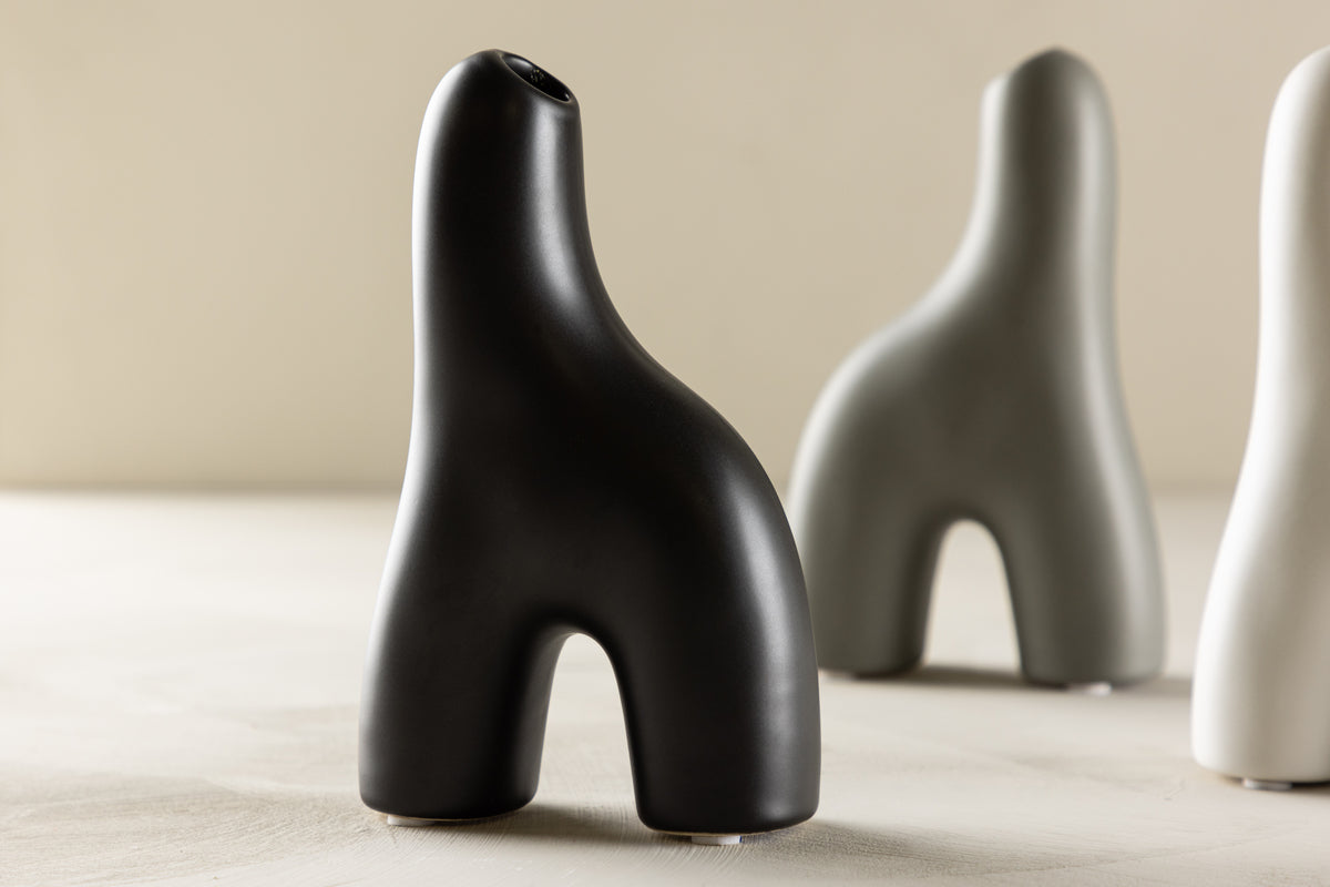 Vase 4,3 x 16 x 9,4 Black