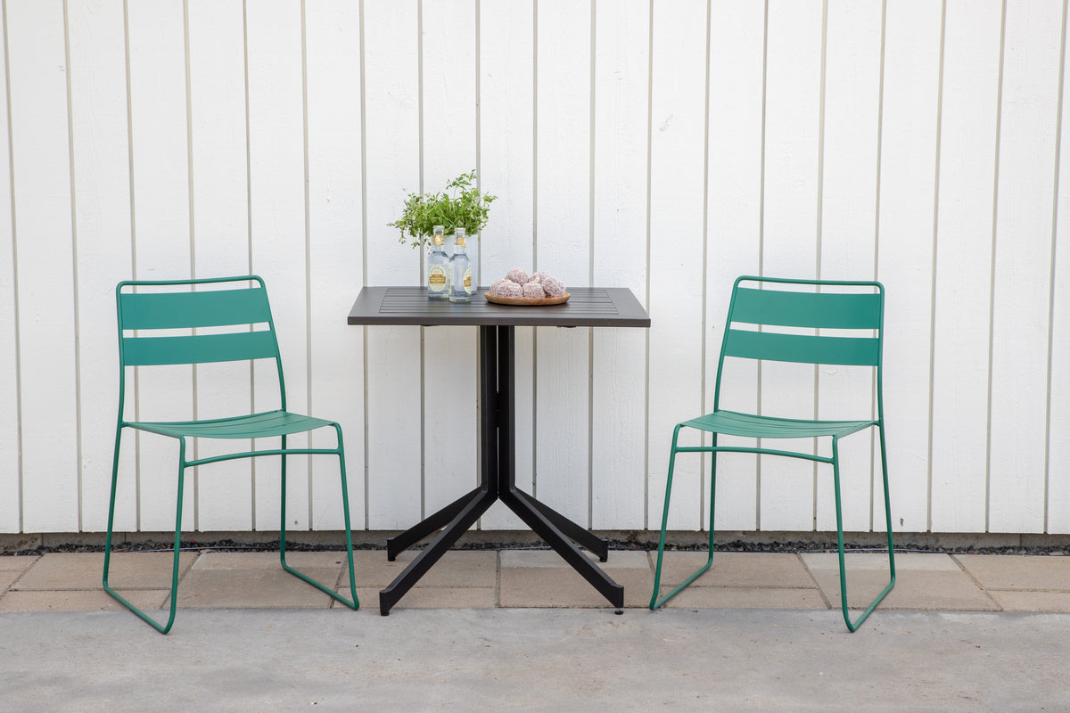 Cafe Table 72 x 70 x 70 Black + Dining Chair 2-pack Green