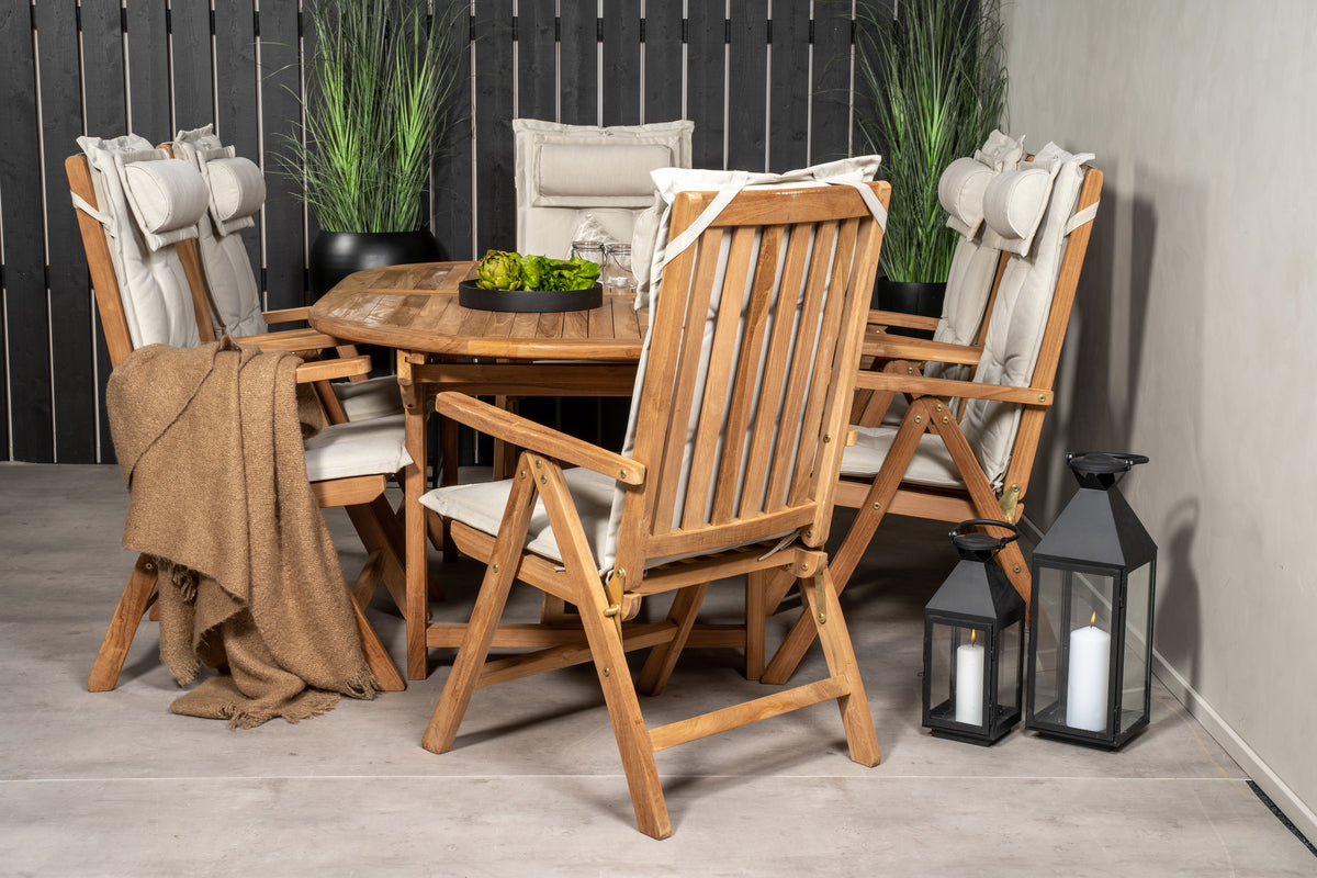 Position Chair Nature + Oval Dining Table