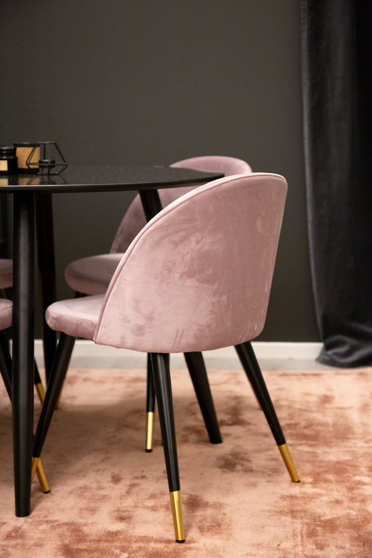 Dining Chair 2-pack Dusty Pink + Round Dining Table ø100 Black