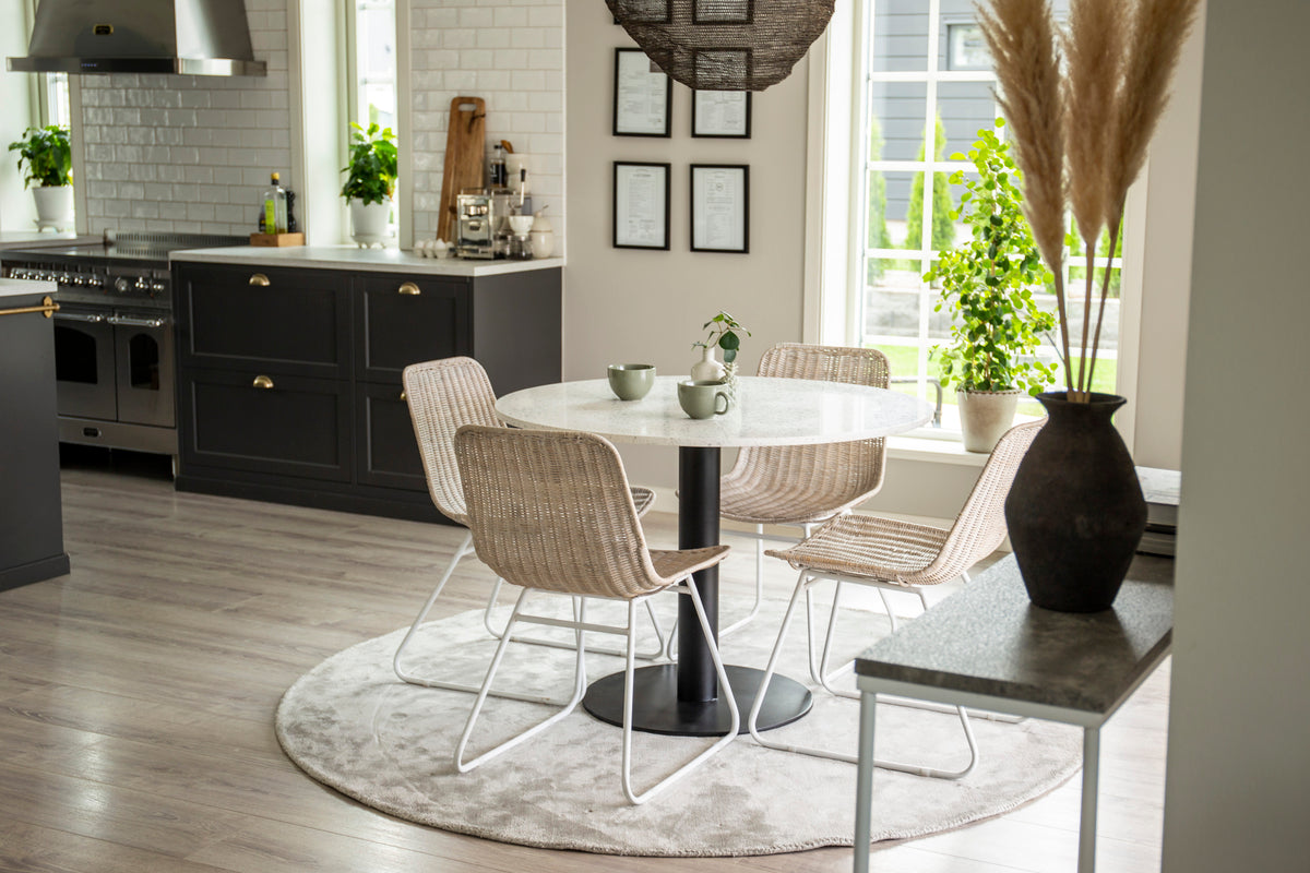 Ronde Eetkamerset – Ronde Eettafel + 4 Stoelen